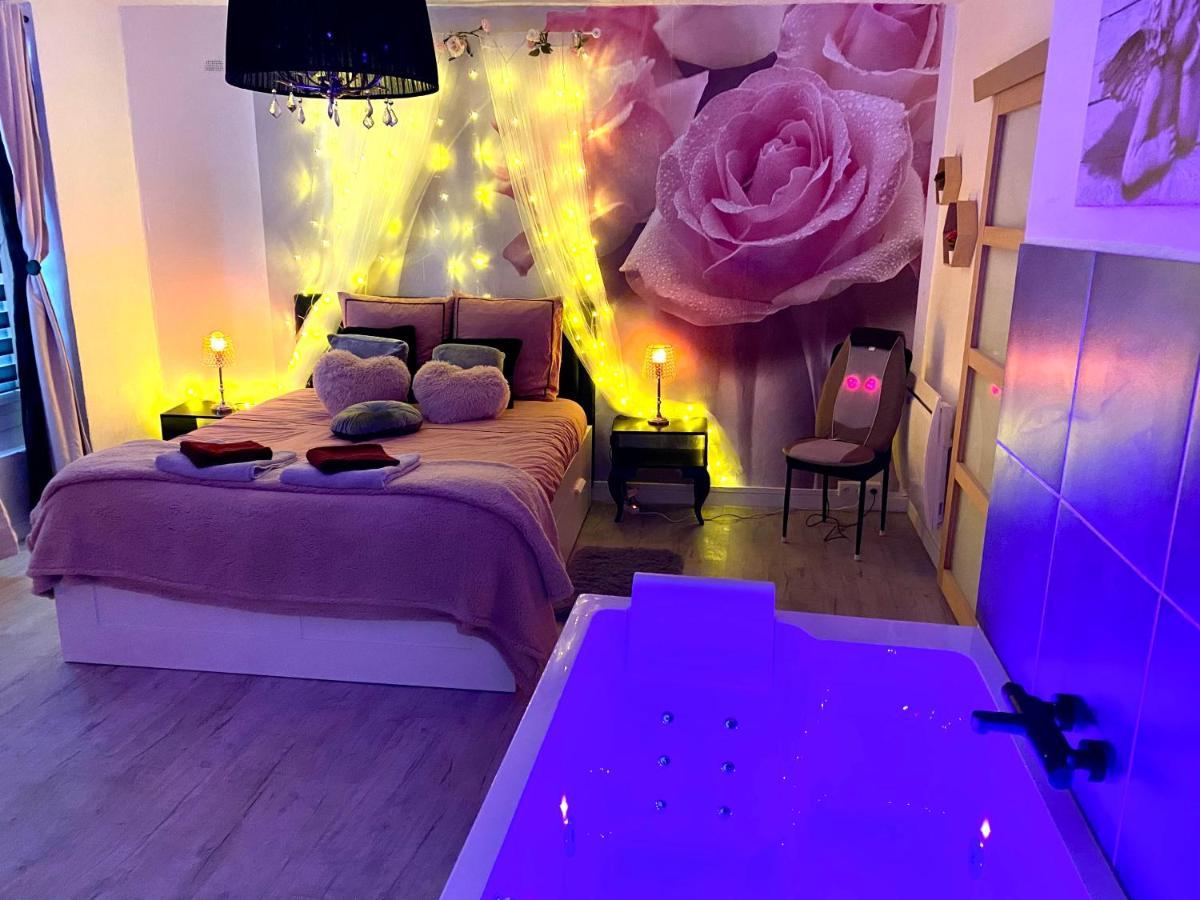 Cosy & Spa Appartement Luxe Jacuzzi Sauna Suite Cristal Avinhão Exterior foto